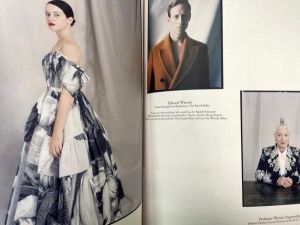 A杂志 A MAGAZINE a magazine